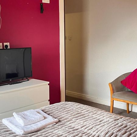 The Beechwood Bed & Breakfast ลีดส์ ภายนอก รูปภาพ