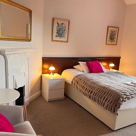 The Beechwood Bed & Breakfast ลีดส์ ภายนอก รูปภาพ