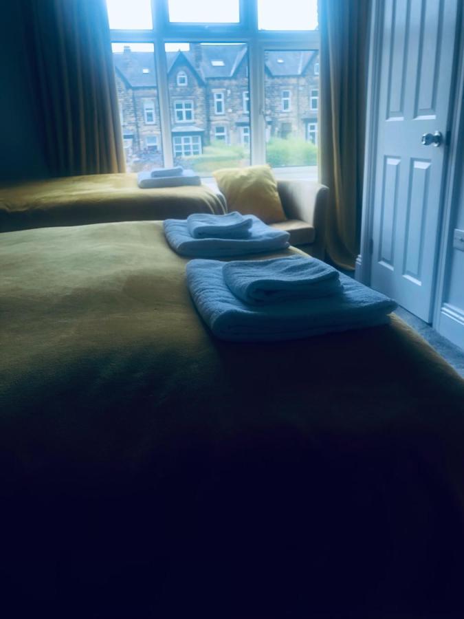 The Beechwood Bed & Breakfast ลีดส์ ภายนอก รูปภาพ