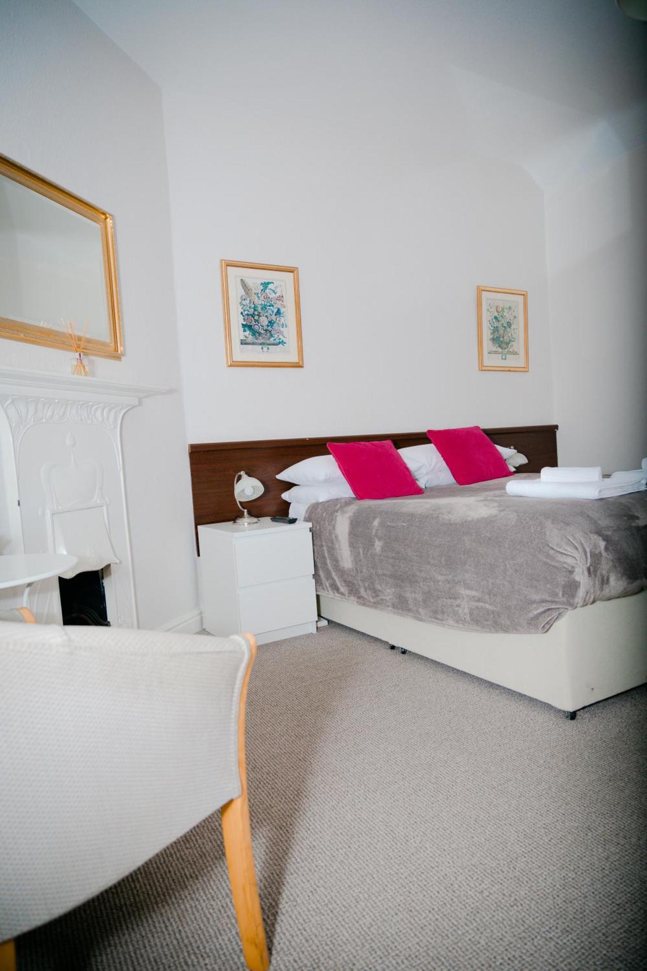 The Beechwood Bed & Breakfast ลีดส์ ภายนอก รูปภาพ