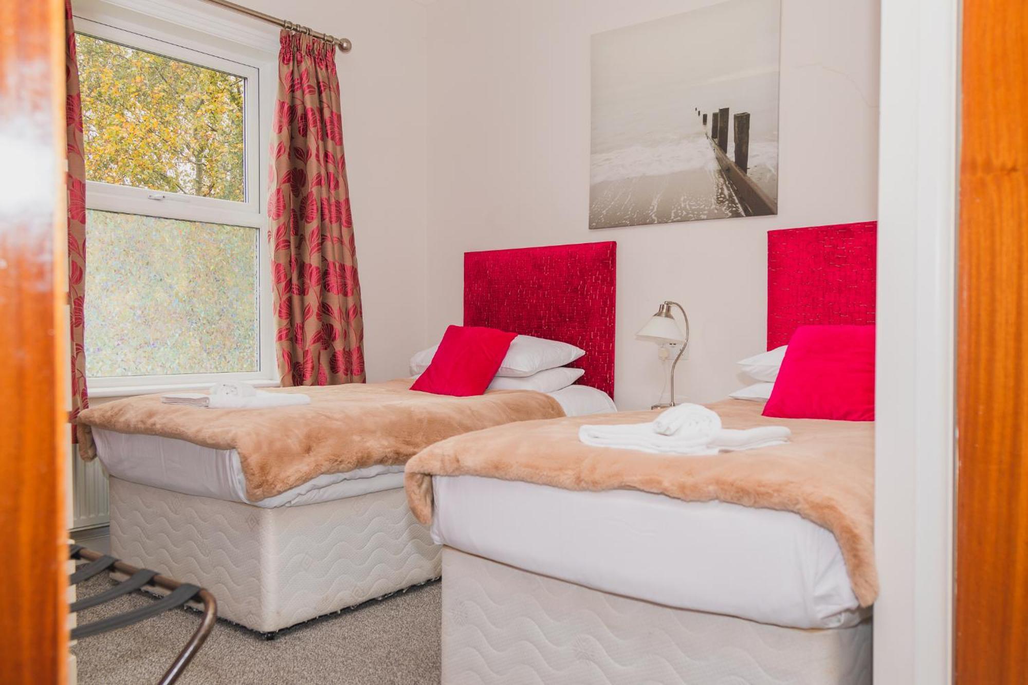 The Beechwood Bed & Breakfast ลีดส์ ภายนอก รูปภาพ